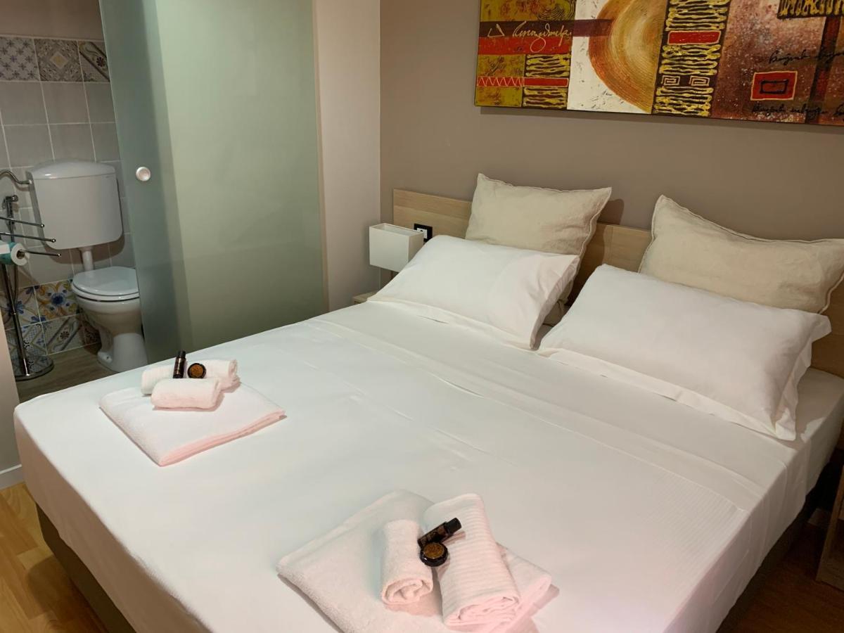 Domus Fieschi Rooms Genoa Ngoại thất bức ảnh