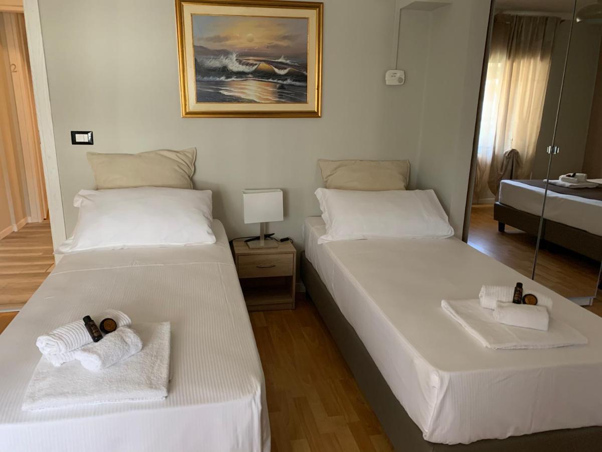 Domus Fieschi Rooms Genoa Ngoại thất bức ảnh