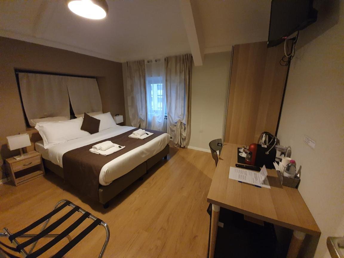 Domus Fieschi Rooms Genoa Ngoại thất bức ảnh