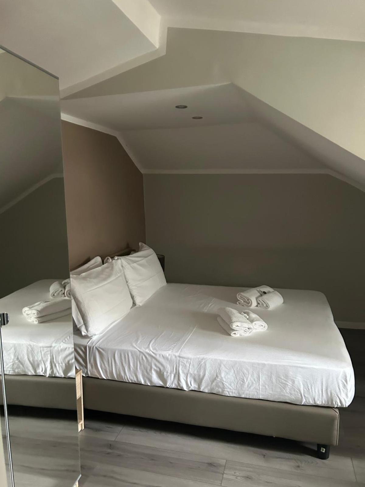 Domus Fieschi Rooms Genoa Ngoại thất bức ảnh